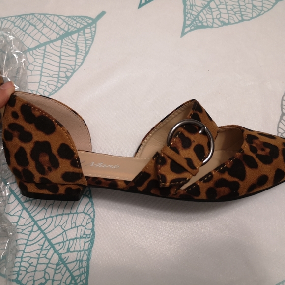 Flat leopard print shoes - Picture 5 of 7